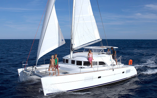 Lagoon 380 Catamaran